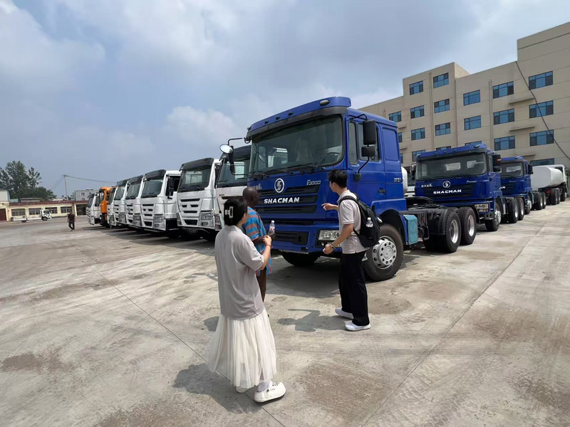 โรงงาน Luyi ยินดีต้อนรับลูกค้าชาวอุซเบกิสถาน เปิดบทใหม่ในการแลกเปลี่ยนระหว่างประเทศ