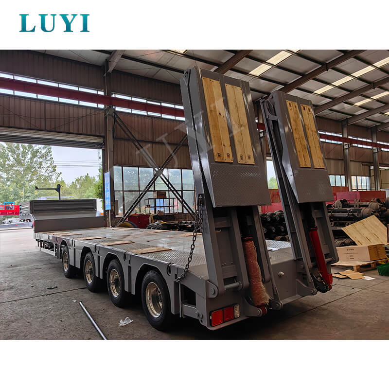 จากซานตงสู่เอเชียกลาง! รถกึ่งพ่วงพื้นต่ำขนาด 4 เพลาของ Louis จัดส่งไปยังอุซเบกิสถาน