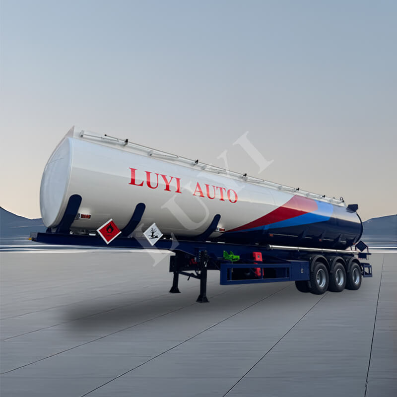 รถกึ่งพ่วงถังน้ำมันเหล็กคาร์บอน 3 เพลา 5 ช่อง 45,000 ลิตร รถกึ่งพ่วงถังน้ำมันเหล็กคาร์บอน 3 เพลา 5 ช่อง 45,000 ลิตร