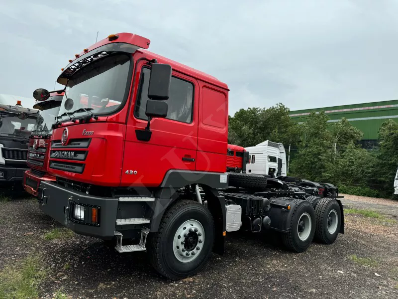 รถแทรกเตอร์ F3000
