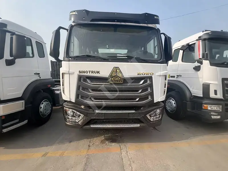6x4 Howo 371 Tractor