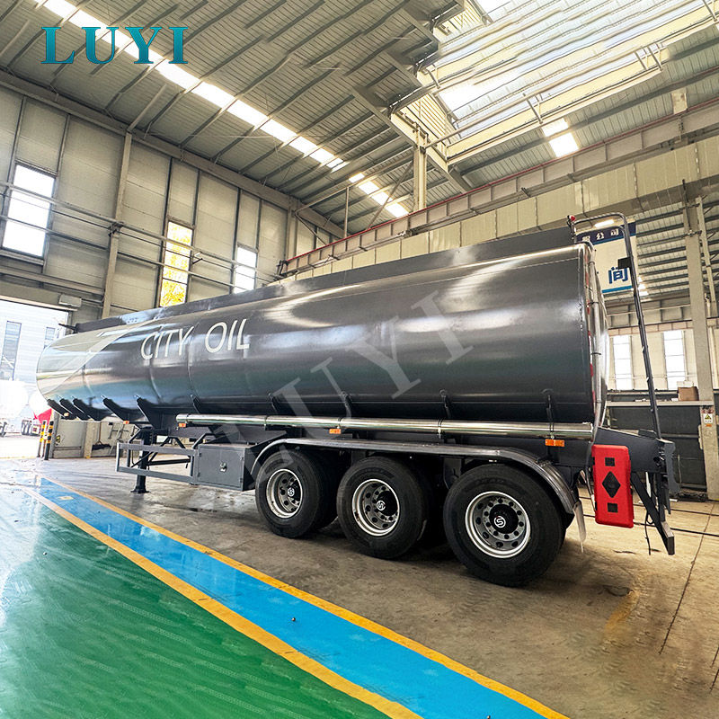 เรือบรรทุกน้ำมัน LUYI 40,000 ลิตร: ออกแบบมาเพื่อความปลอดภัยและประสิทธิภาพที่เหนือชั้น